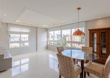 Apartamento para alugar com 91m², 3 dormitórios, 2 vagas no bairro Petrópolis em Porto Alegre