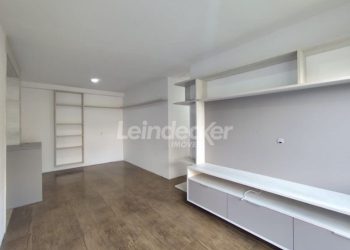 Apartamento para alugar com 70m², 3 dormitórios, 1 vaga no bairro Sarandi em Porto Alegre
