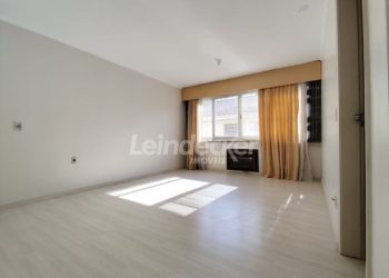 Apartamento para alugar com 89m², 2 dormitórios, 1 vaga no bairro Petrópolis em Porto Alegre