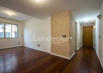 Apartamento para alugar com 80m², 2 dormitórios no bairro Floresta em Porto Alegre