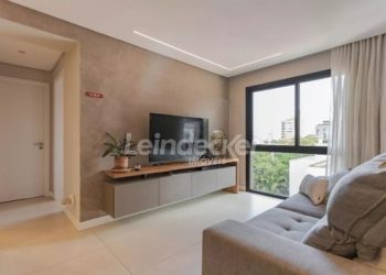 Apartamento para alugar com 64m², 2 dormitórios, 2 vagas no bairro Bela Vista em Porto Alegre