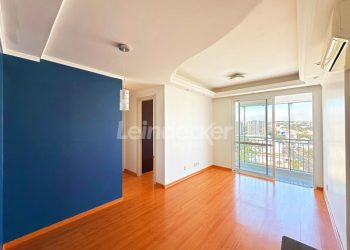 Apartamento para alugar com 60m², 2 dormitórios, 1 vaga no bairro Vila Ipiranga em Porto Alegre