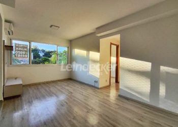 Apartamento para alugar com 60m², 2 dormitórios, 1 vaga no bairro Teresópolis em Porto Alegre