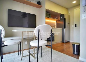 Loft para alugar com 30m², 1 dormitório, 1 vaga no bairro Mont Serrat em Porto Alegre