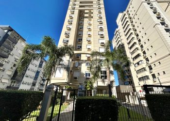 Apartamento para alugar com 70m², 2 dormitórios, 2 vagas no bairro Boa Vista em Porto Alegre