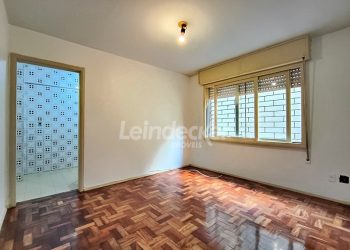 Apartamento para alugar com 50m², 2 dormitórios no bairro Centro em Porto Alegre