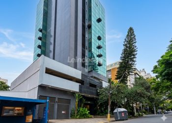 Sala para alugar com 50m², 1 vaga no bairro Moinhos de Vento em Porto Alegre