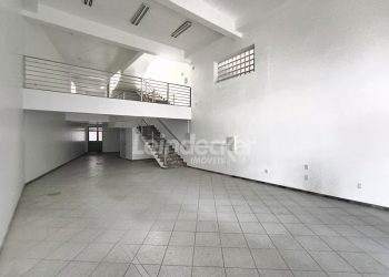 Prédio para alugar com 320m², 3 vagas no bairro Bom Fim em Porto Alegre