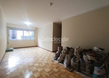 Apartamento para alugar com 94m², 3 dormitórios, 1 vaga no bairro Petrópolis em Porto Alegre