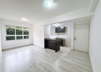 Apartamento para alugar com 55m², 2 dormitórios, 1 vaga no bairro Jardim Carvalho em Porto Alegre
