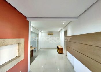Apartamento para alugar com 77m², 3 dormitórios, 1 vaga no bairro Tristeza em Porto Alegre