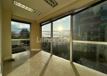 Sala para alugar com 44m² no bairro São João em Porto Alegre