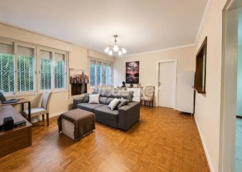 Apartamento para alugar com 115m², 3 dormitórios no bairro Bela Vista em Porto Alegre