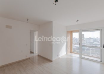 Apartamento para alugar com 86m², 3 dormitórios, 2 vagas no bairro Petrópolis em Porto Alegre