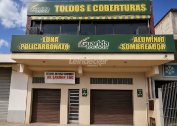 Loja para alugar com 300m², 2 vagas no bairro Passo das Pedras em Porto Alegre