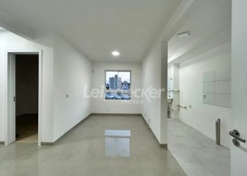 Apartamento para alugar com 45m², 2 dormitórios, 1 vaga no bairro Protásio Alves em Porto Alegre