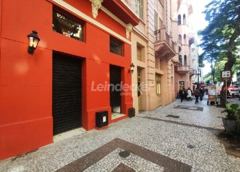 Loja para alugar com 377m² no bairro Centro em Porto Alegre