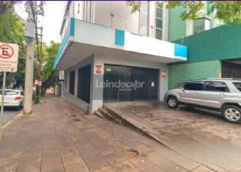 Loja para alugar com 100m², 2 vagas no bairro Floresta em Porto Alegre