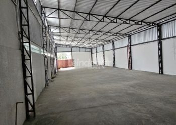 Depósito para alugar com 350m² no bairro Cristal em Porto Alegre