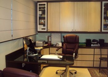 Salas/Conjuntos à venda com 38m², 1 vaga no bairro Moinhos de Vento em Porto Alegre