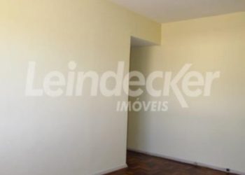 Apartamento à venda com 70m², 2 dormitórios no bairro Cidade Baixa em Porto Alegre