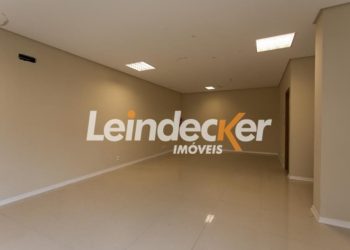 Loja à venda com 39m², 1 vaga no bairro Protásio Alves em Porto Alegre