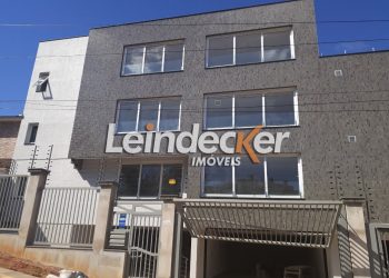 Apartamento à venda com 241m², 3 dormitórios, 3 suítes, 4 vagas no bairro Três Figueiras em Porto Alegre