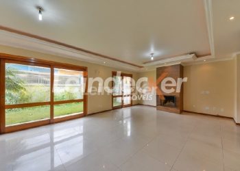 Casa em Condomínio à venda com 237m², 3 dormitórios, 1 suíte, 2 vagas no bairro Sarandi em Porto Alegre