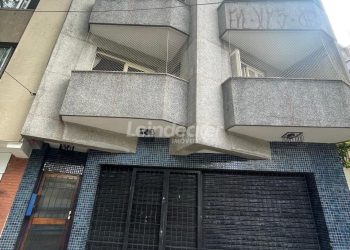 Apartamento à venda com 47m², 1 dormitório no bairro Azenha em Porto Alegre