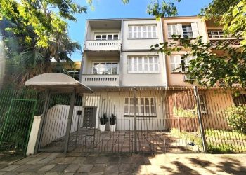 Apartamento à venda com 62m², 2 dormitórios no bairro Petrópolis em Porto Alegre