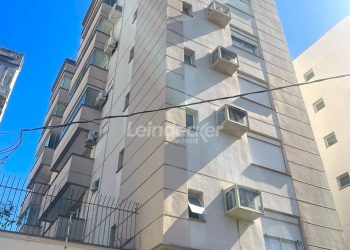 Apartamento à venda com 74m², 2 dormitórios, 1 suíte, 2 vagas no bairro Rio Branco em Porto Alegre