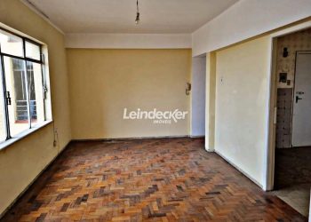 Apartamento à venda com 94m², 3 dormitórios, 1 suíte no bairro Rio Branco em Porto Alegre