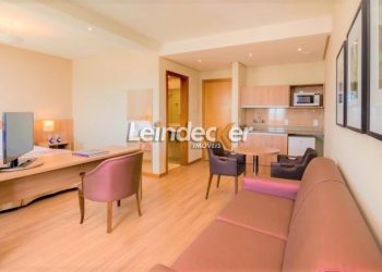 Flat à venda com 58m², 2 dormitórios, 2 suítes, 1 vaga no bairro Praia de Belas em Porto Alegre