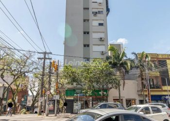 Apartamento à venda com 105m², 3 dormitórios no bairro Floresta em Porto Alegre