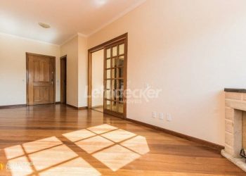 Apartamento à venda com 115m², 3 dormitórios, 1 suíte, 1 vaga no bairro Rio Branco em Porto Alegre