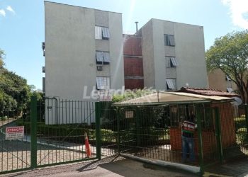 Apartamento à venda com 53m², 2 dormitórios no bairro Menino Deus em Porto Alegre