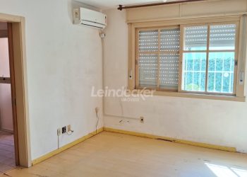 Apartamento à venda com 48m², 1 dormitório no bairro Santo Antônio em Porto Alegre