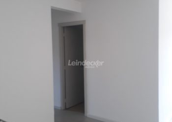 Apartamento à venda com 68m², 3 dormitórios, 1 suíte, 1 vaga no bairro Vila Ipiranga em Porto Alegre