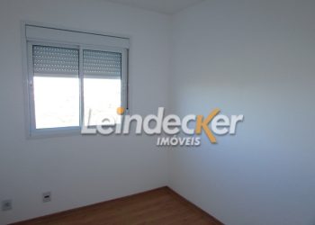 Apartamento à venda com 65m², 3 dormitórios, 1 suíte, 1 vaga no bairro Humaitá em Porto Alegre