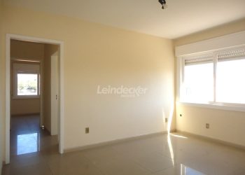 Apartamento à venda com 58m², 2 dormitórios, 1 vaga no bairro Jardim do Salso em Porto Alegre