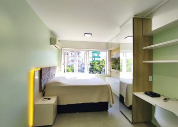 Loft à venda com 37m², 1 dormitório no bairro Cidade Baixa em Porto Alegre