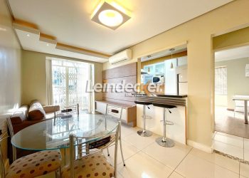 Apartamento à venda com 81m², 3 dormitórios, 1 suíte, 1 vaga no bairro Petrópolis em Porto Alegre