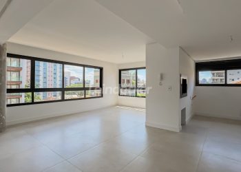 Apartamento à venda com 130m², 3 dormitórios, 3 suítes, 3 vagas no bairro Petrópolis em Porto Alegre