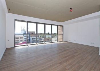 Salas/Conjuntos à venda com 41m² no bairro Tristeza em Porto Alegre