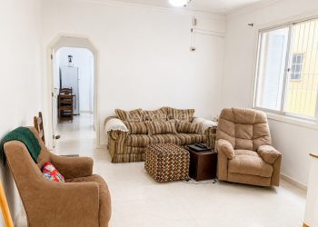 Apartamento à venda com 60m², 2 dormitórios no bairro Farroupilha em Porto Alegre