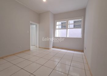 Apartamento à venda com 118m², 2 dormitórios no bairro Petrópolis em Porto Alegre