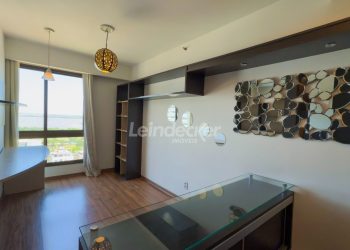 Flat à venda com 34m², 1 dormitório, 1 vaga no bairro Praia de Belas em Porto Alegre