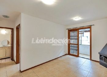 Apartamento à venda com 47m², 1 dormitório, 1 vaga no bairro Petrópolis em Porto Alegre
