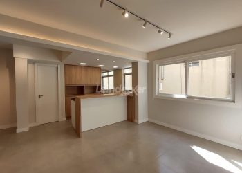 Apartamento à venda com 67m², 2 dormitórios, 1 vaga no bairro Petrópolis em Porto Alegre