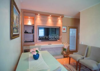 Apartamento à venda com 60m², 2 dormitórios no bairro Jardim do Salso em Porto Alegre